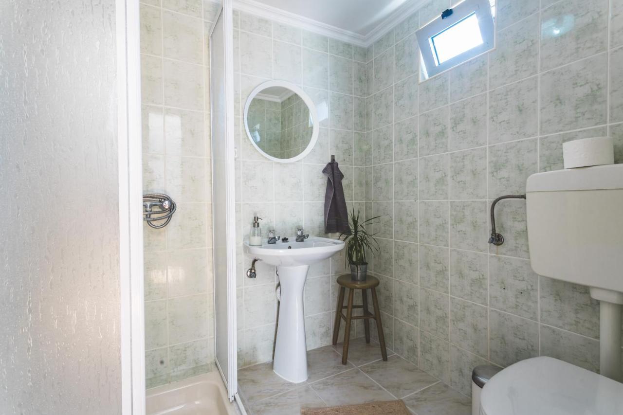 Bed and Breakfast Soulsurfcamp Portugal Peniche Esterno foto