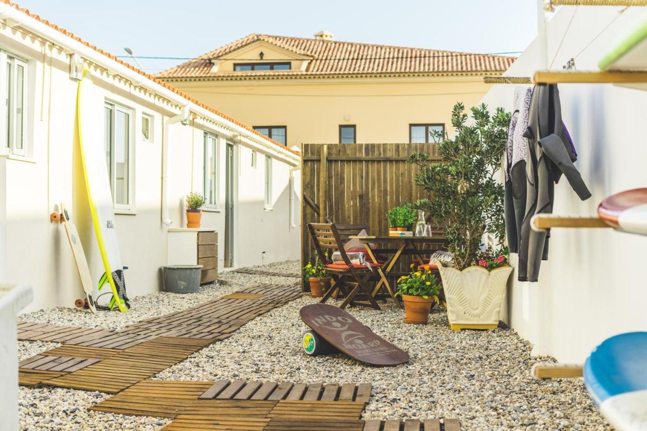 Bed and Breakfast Soulsurfcamp Portugal Peniche Esterno foto